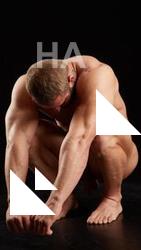 Sitting reference poses Dave