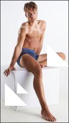 Sitting reference poses Nathaniel