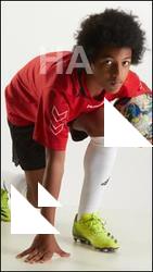 Kneeling reference poses Dejavee_Ford