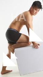 Kneeling reference poses Yoshinaga Kuri