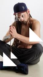 Sitting reference poses Nigel