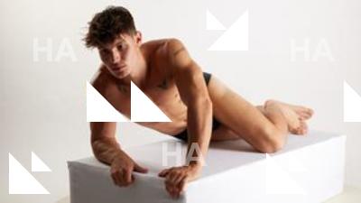 Laying reference poses Darren