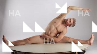 Sitting reference pose Chase