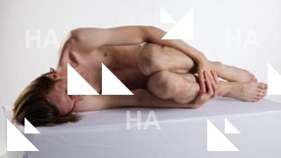 Lying reference poses Tony