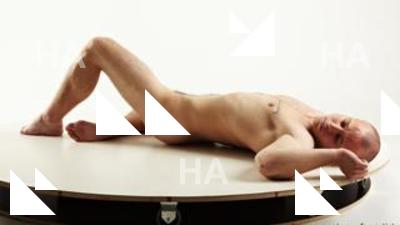 Lying reference poses Rex