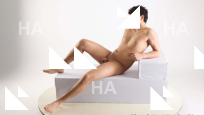 Sitting reference poses Caspian