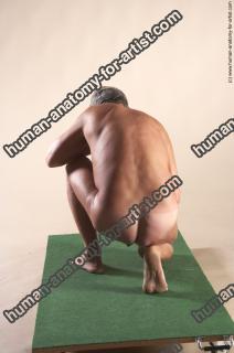 jindrich kneeling 51