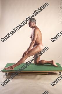 jindrich kneeling 33