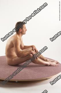 svatoslav sitting 07