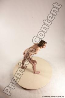 mikulas standing 45a