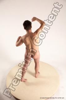 severin standing 09a