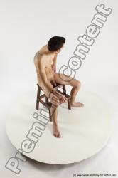 Sitting reference of Roland