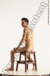 Sitting reference of Roland