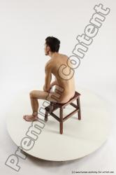 Sitting reference of Roland