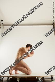 jamie kneeling 03 43c