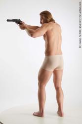 Fighting reference poses Erling