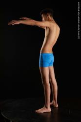 Standing reference poses Danior