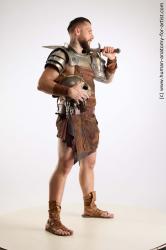 Standing reference poses Danas