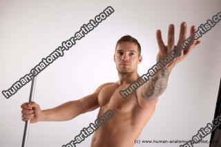 standing reference piero 09