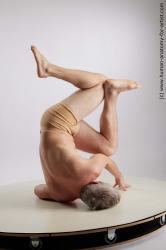 Lying reference poses Chase