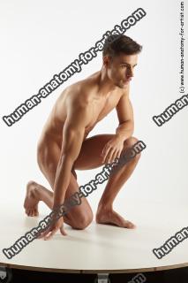 kneeling reference rufus 08