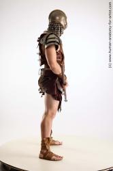 Standing reference poses Danas