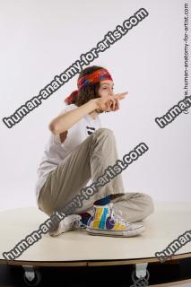 sitting reference bryton 07