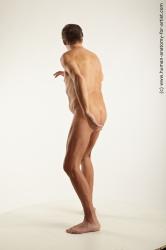 Standing reference poses Wendell