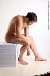 Sitting reference poses Dash